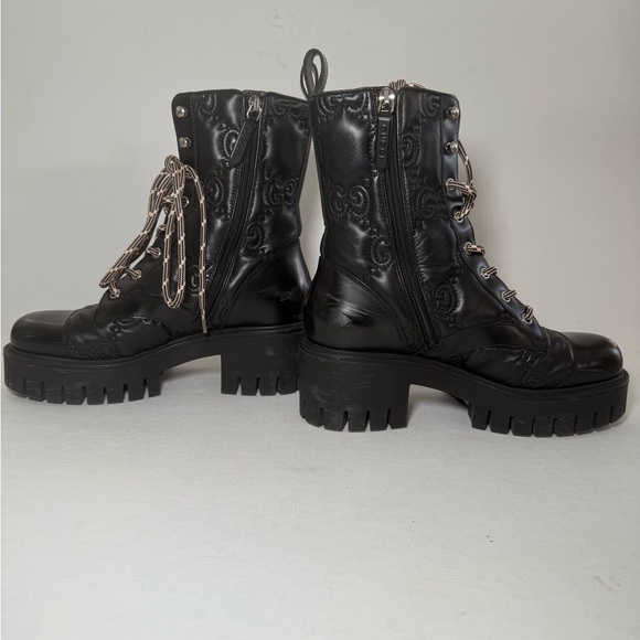Gucci Black Combat Boots with Chunky Sole, Zipper and Lace-Up Design, 37.5EU - Picture 4 of 11